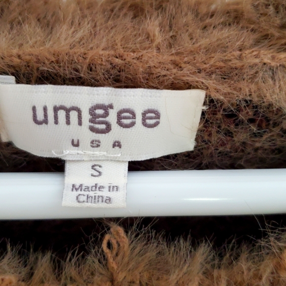 UMGEE fuzzy leopard print sweater - Picture 5 of 5